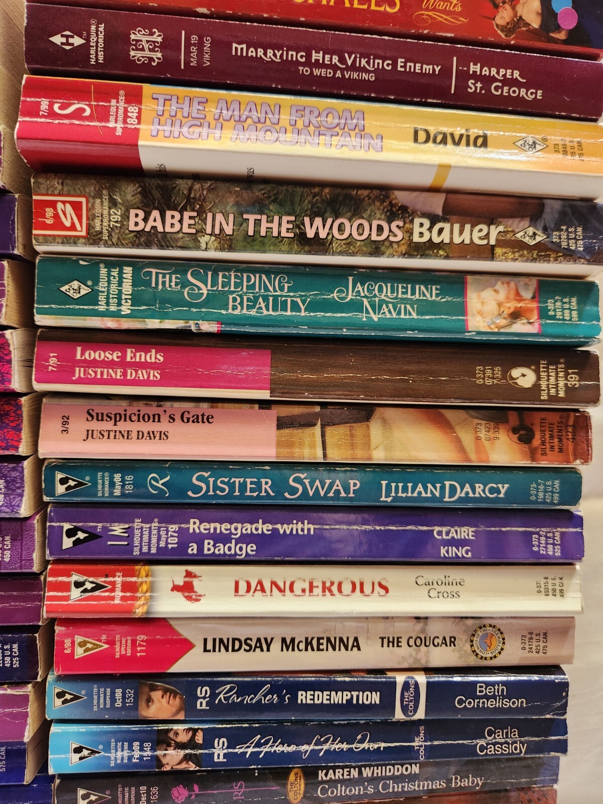HUGE LOT OF 85 Random Harlequin Paperback Romance Novel&rsquo;s Vintage 80s 90s 2010s