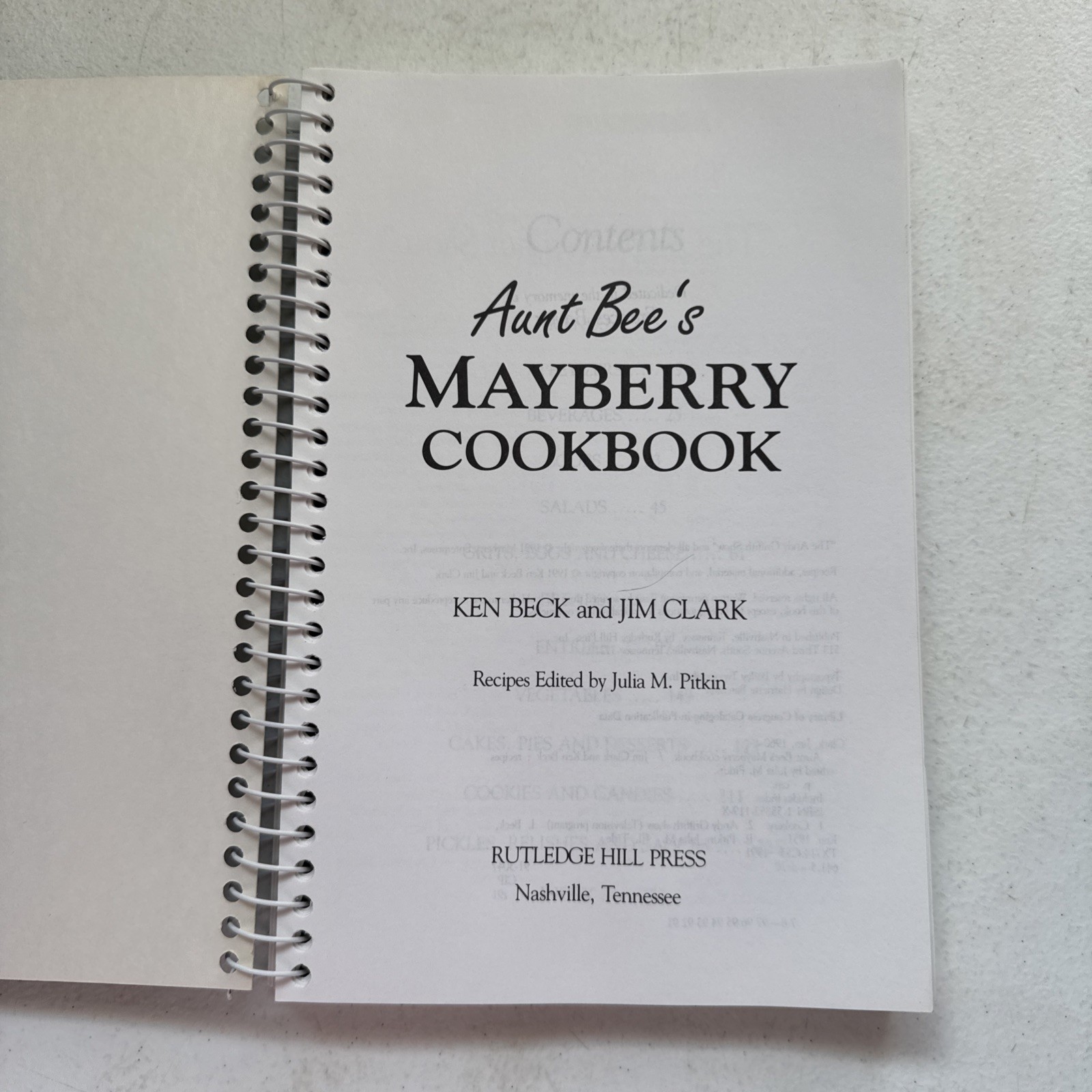 Aunt Bee&rsquo;s Mayberry Cookbook Spiral Bound by Ken Beck and Jim Clark
