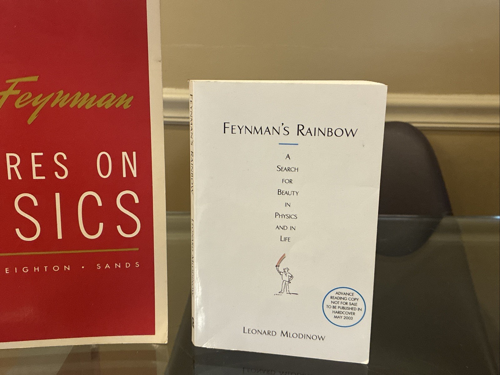 The Feynman Lectures On Physics SET Volumes 1 & 2 PLUS Feynman’s Rainbow *NICE*