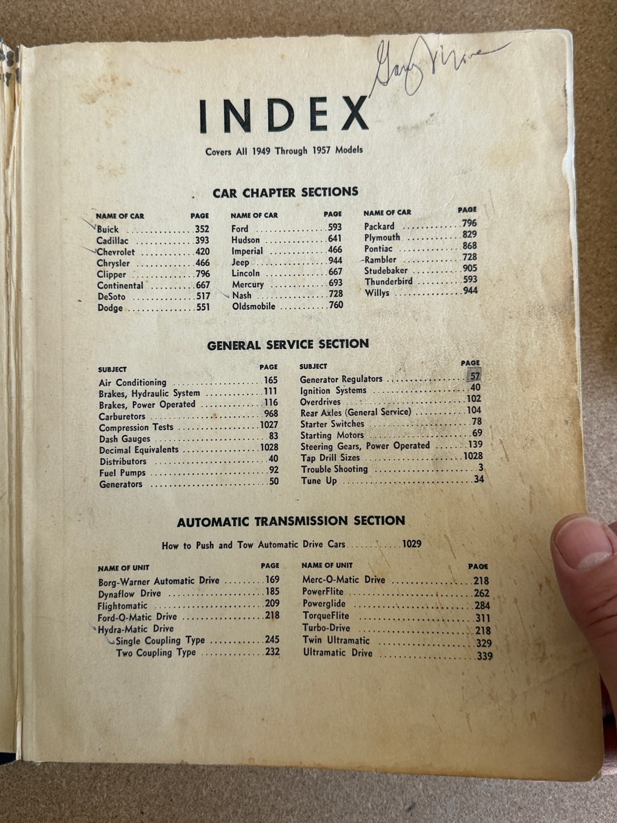 Motor&rsquo;s Auto Repair Manual 1957