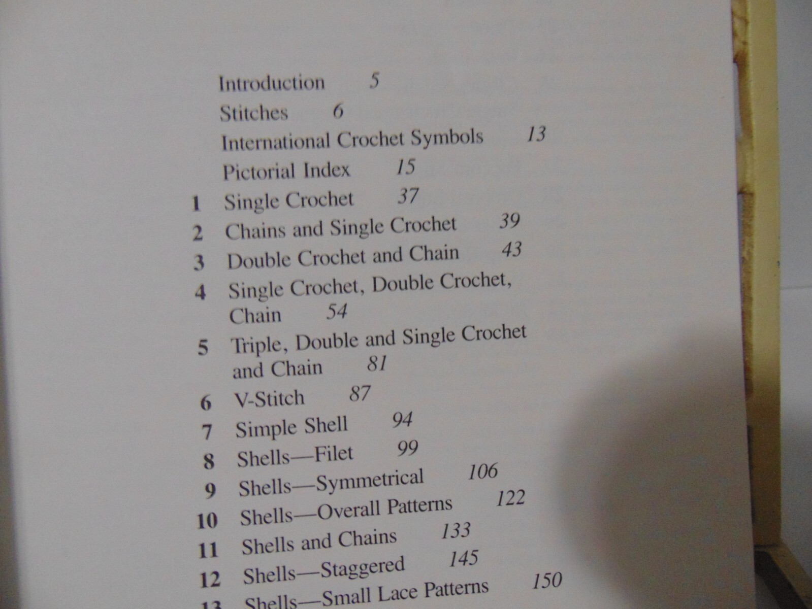 Vintage Complete Book of Crochet-Stitch Designs by Linda Schapper 1985