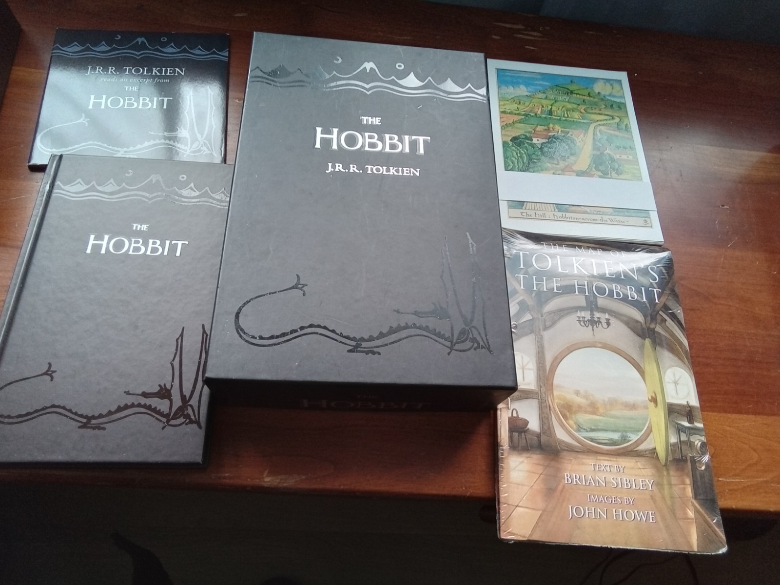 The Hobbit Limited Edition Collector&rsquo;s Box Set JRR Tolkien Sealed Parts HTF RARE