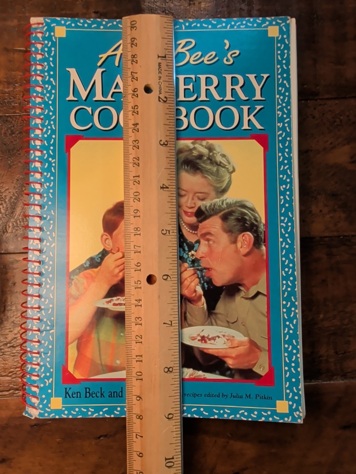 Aunt Bee&rsquo;s Mayberry Cookbook – Spiral-bound By Ken Beck and Jim Clark
