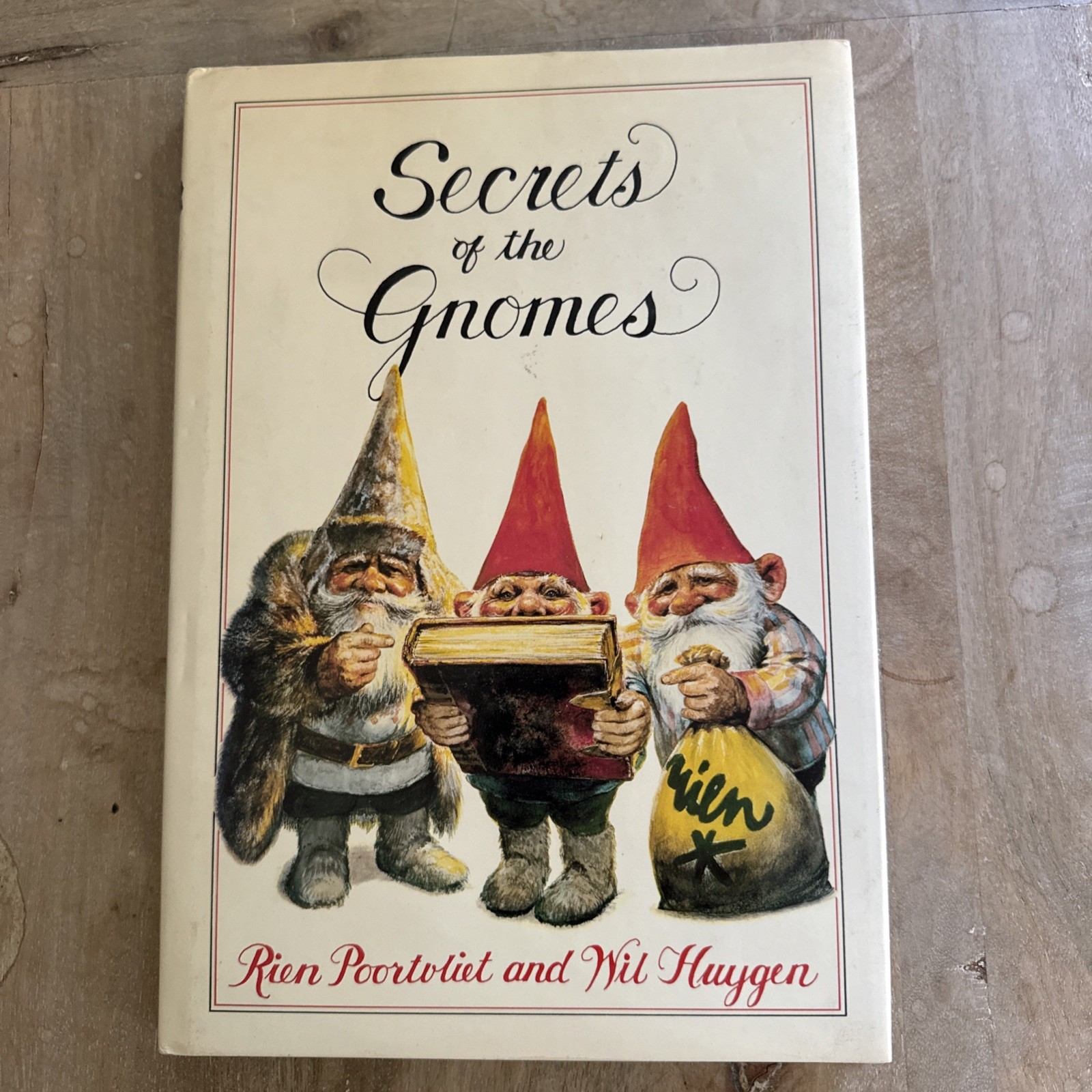 1st/1st Ed Secrets of the Gnomes Wil Huygen & Rien Poortvliet 1982 HCDJ Book