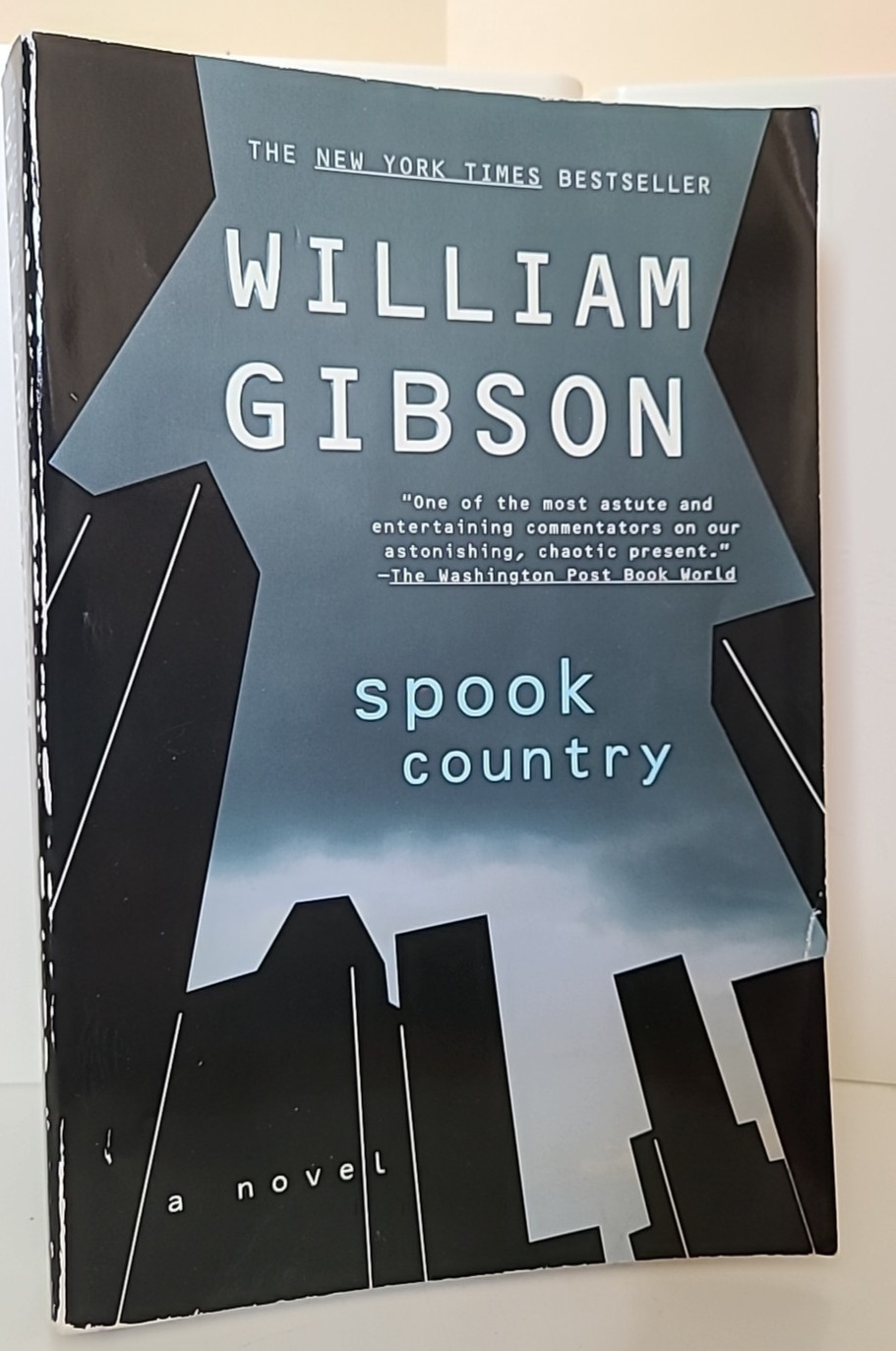 Gyrations of GIBSON (William) from Sprawl / Bridge / Blue Ant Trilogies