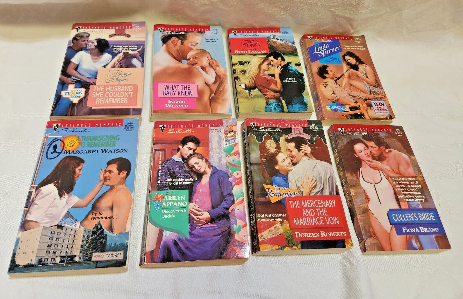 HUGE LOT OF 85 Random Harlequin Paperback Romance Novel&rsquo;s Vintage 80s 90s 2010s