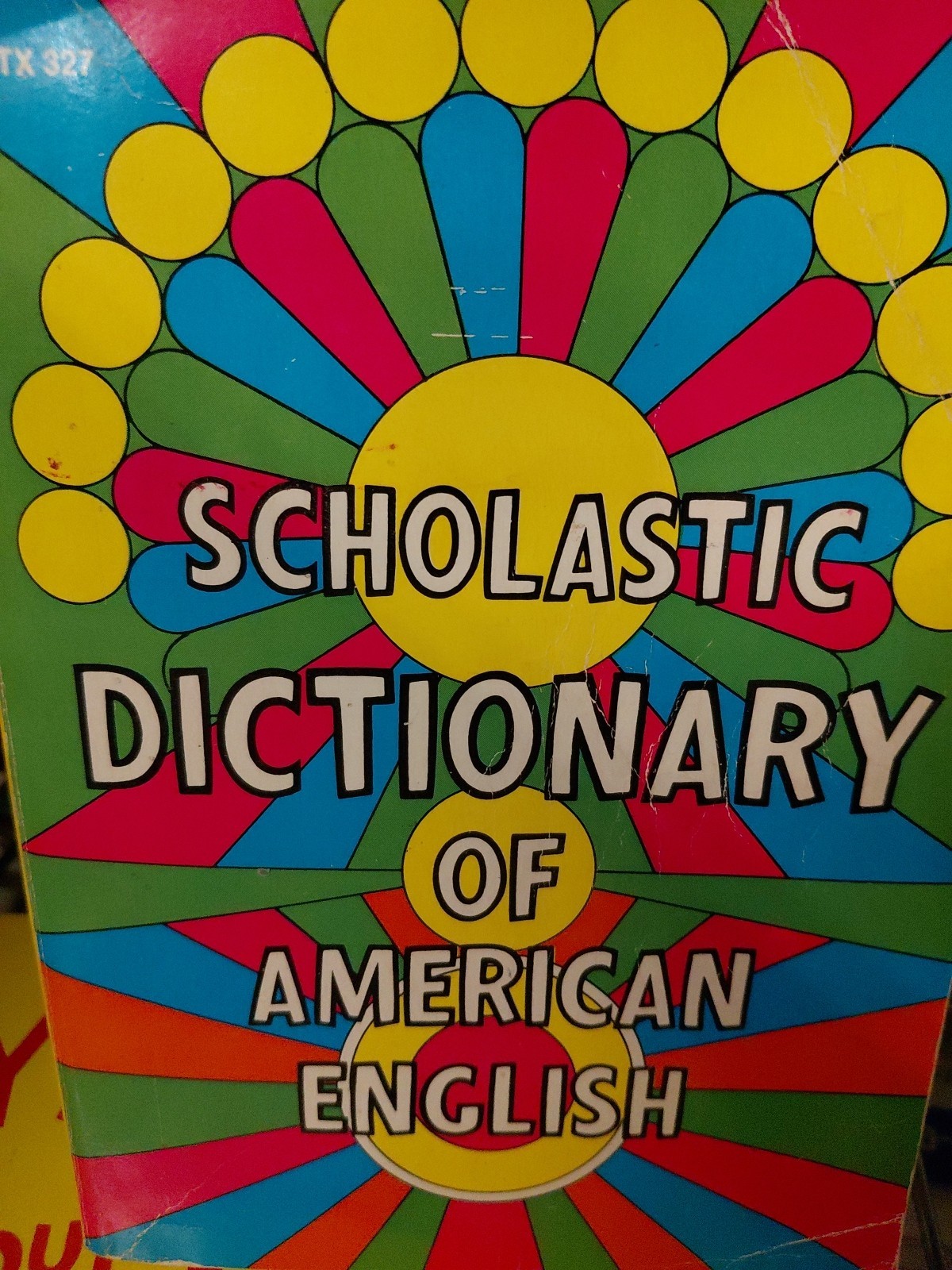 VINTAGE SCHOLASTIC DICTIONARY OF AMERICAN ENGLISH 1970&rsquo;s PAPERBACK 864 PAGES