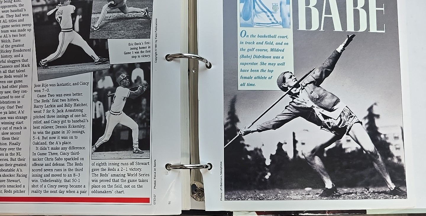 Vintage 1996 « Sports Pages: The Book For Sports Fans » Collector&rsquo;s Hardcover Bind