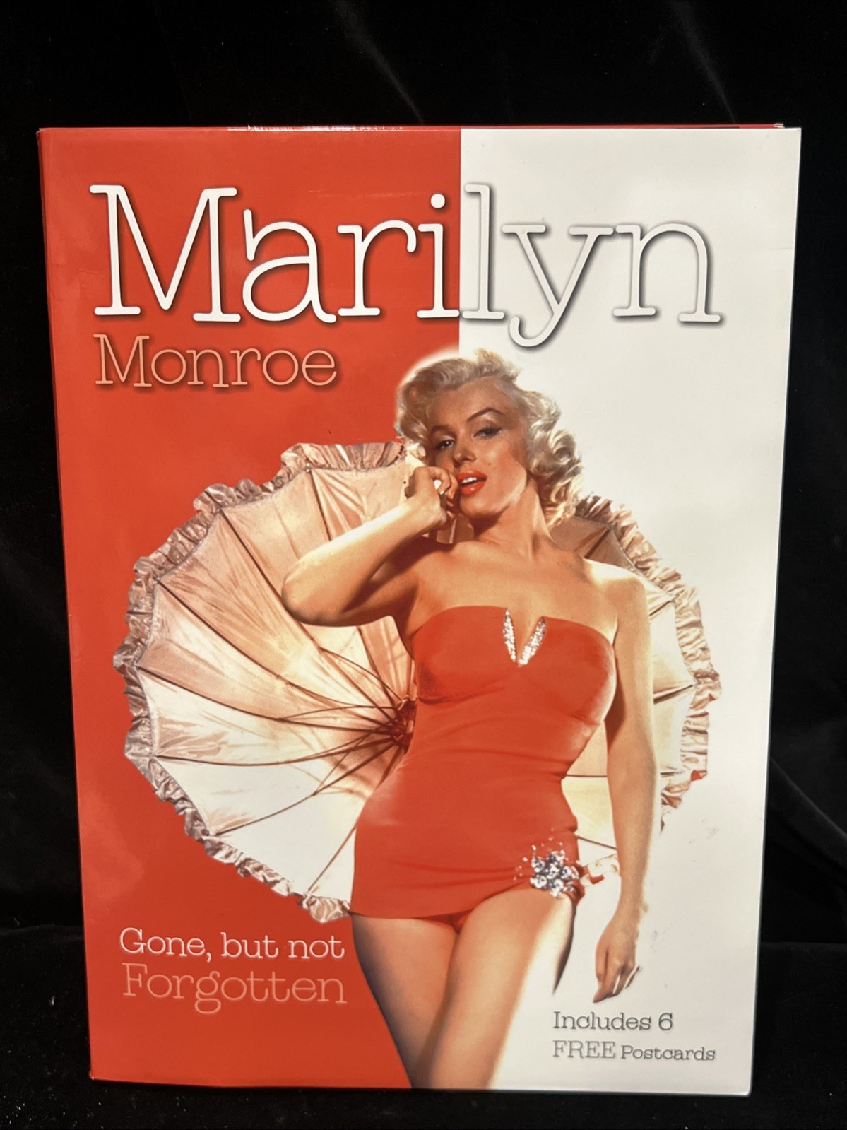 Marilyn Monroe Gone But Not Forgotten Jessica Bailey Book + 8.5&Prime;x5.5&Prime; postcards