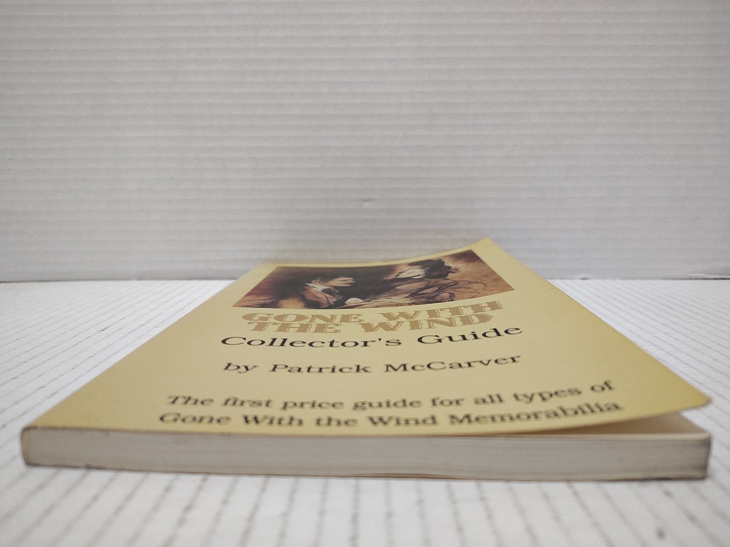 GONE WITH THE WIND Collector&rsquo;s Price Guide by Patrick McCarver (1990, Pb)