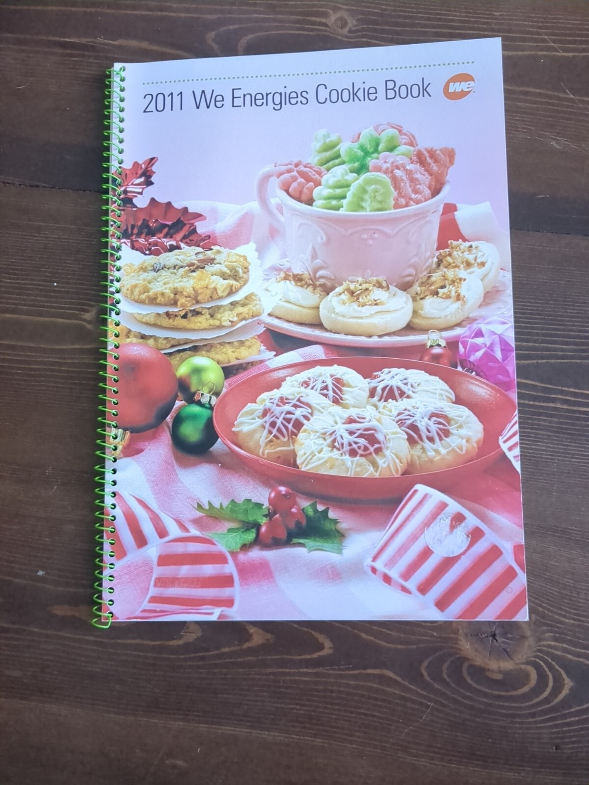 WE Energies Cookie Book Wisconsin Electric U Choose Year 2023 22 21 20 Etc Bake