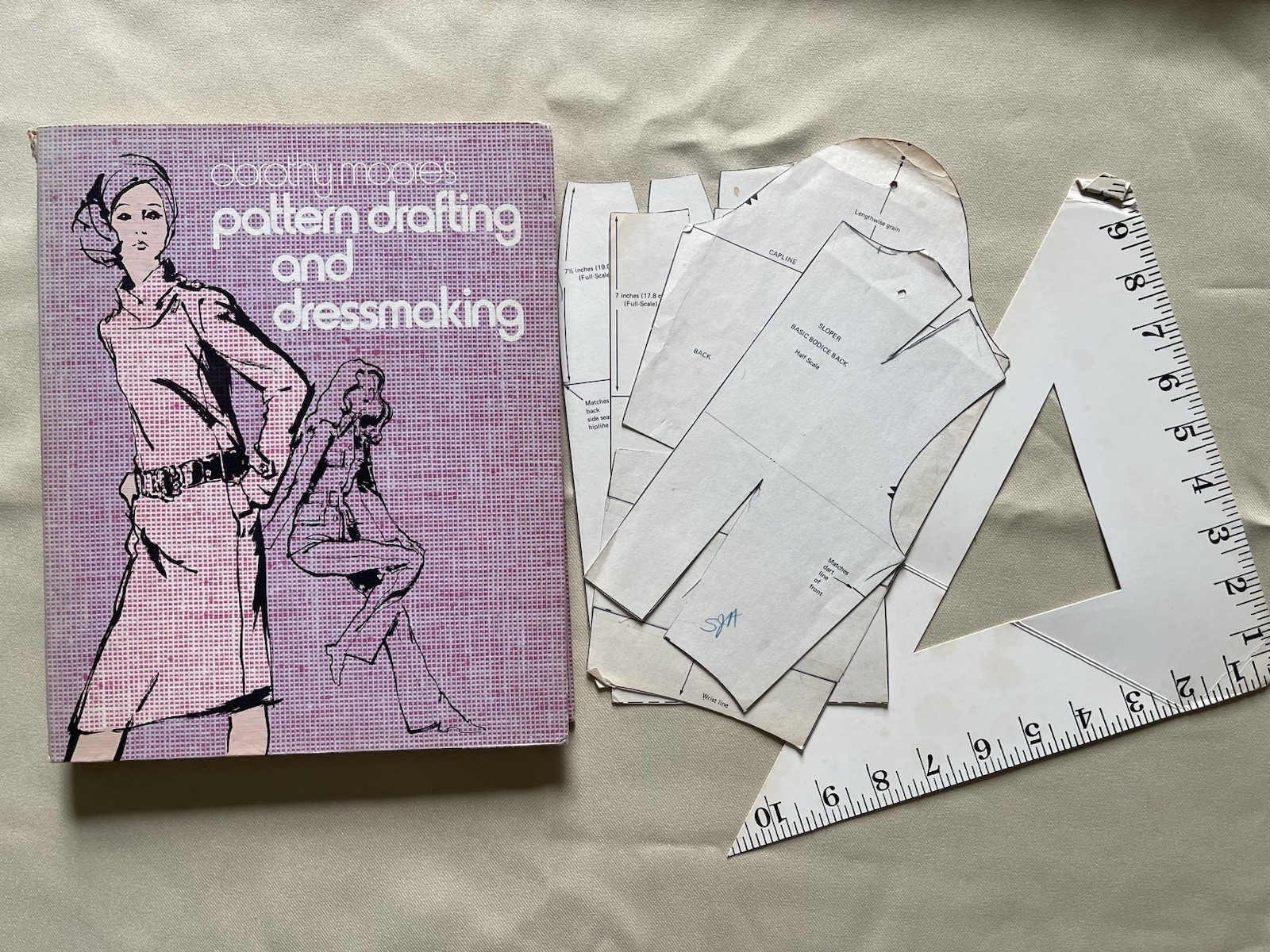 Dorothy Moore&rsquo;s Pattern Drafting and Dressmaking Book 1971 – Very Good