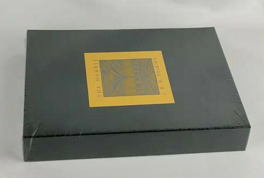 THE HOBBIT Deluxe Collector&rsquo;s Edition J. R. R. Tolkien Slipcase Box Set SEALED