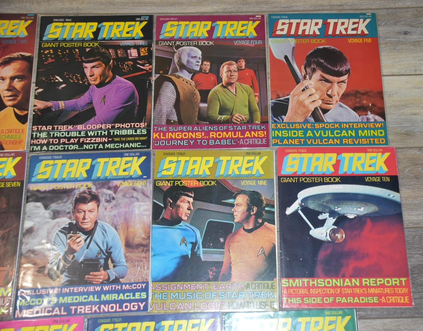 Star Trek Giant Poster Book Lot of 14 Volumes Issues – NICE!