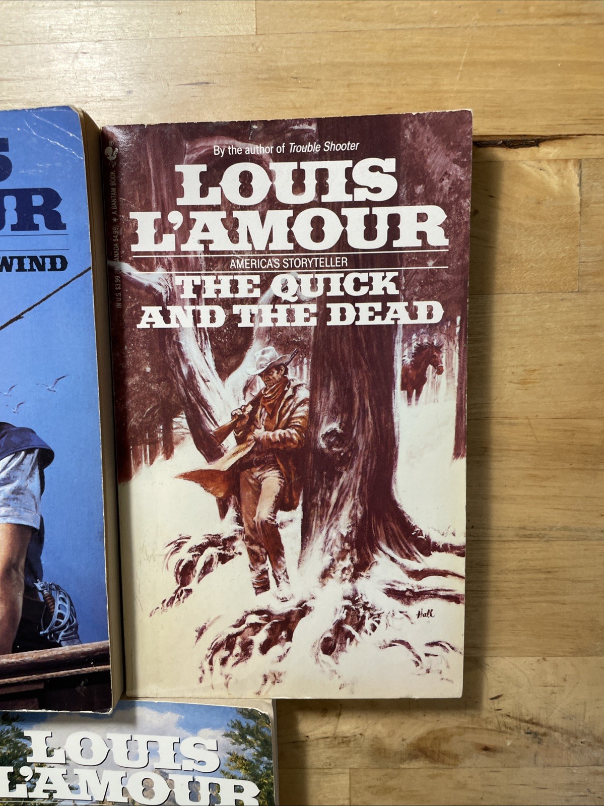 Louis L&rsquo;amour Paperback 5 Pack – Titles and batch SKU in description. As shown.