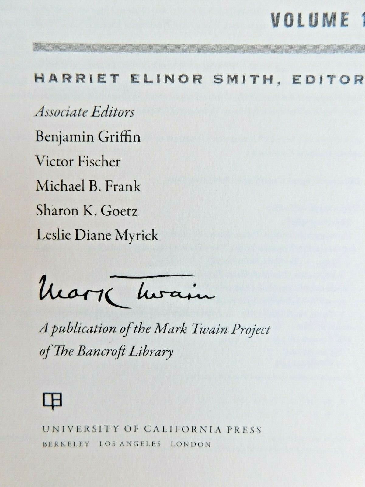 MARK TWAIN AUTOBIOGRAPHY 736 pages hardcover Unread Volume 1
