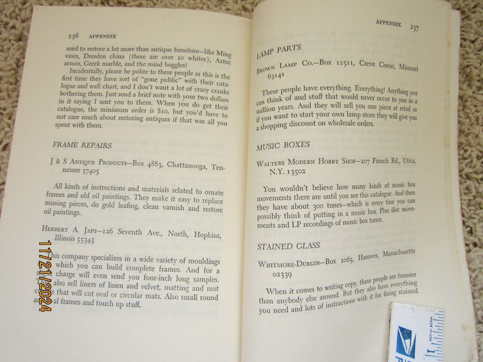 « The Fun of Refinishing Furniture » 1976 Grotz 244 pages ISBN 0-385-14916-6
