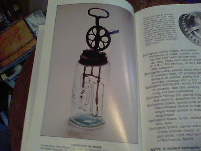 300 Years of Kitchen Collectibles by Linda Campbell Franklin wb7