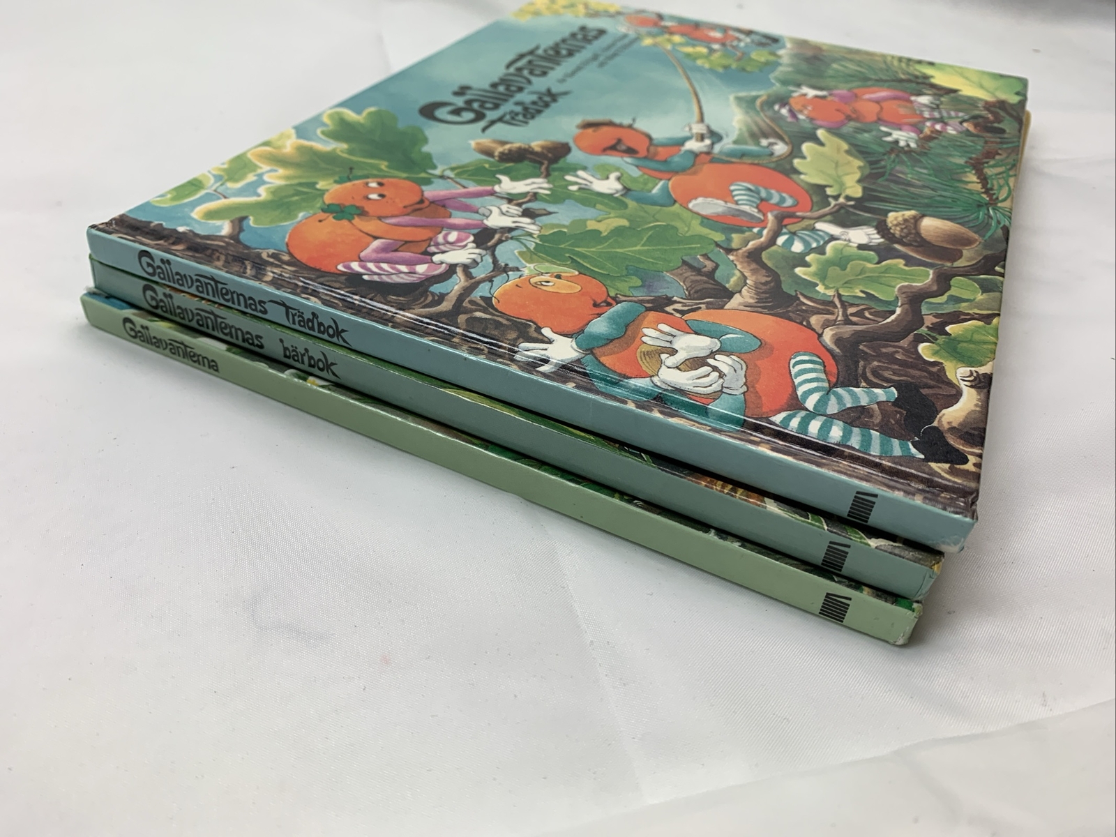 Gallavanternas Tradbok Barbok Av Kersti Frigell Swedish Lot Of 3 Children&rsquo;s Book