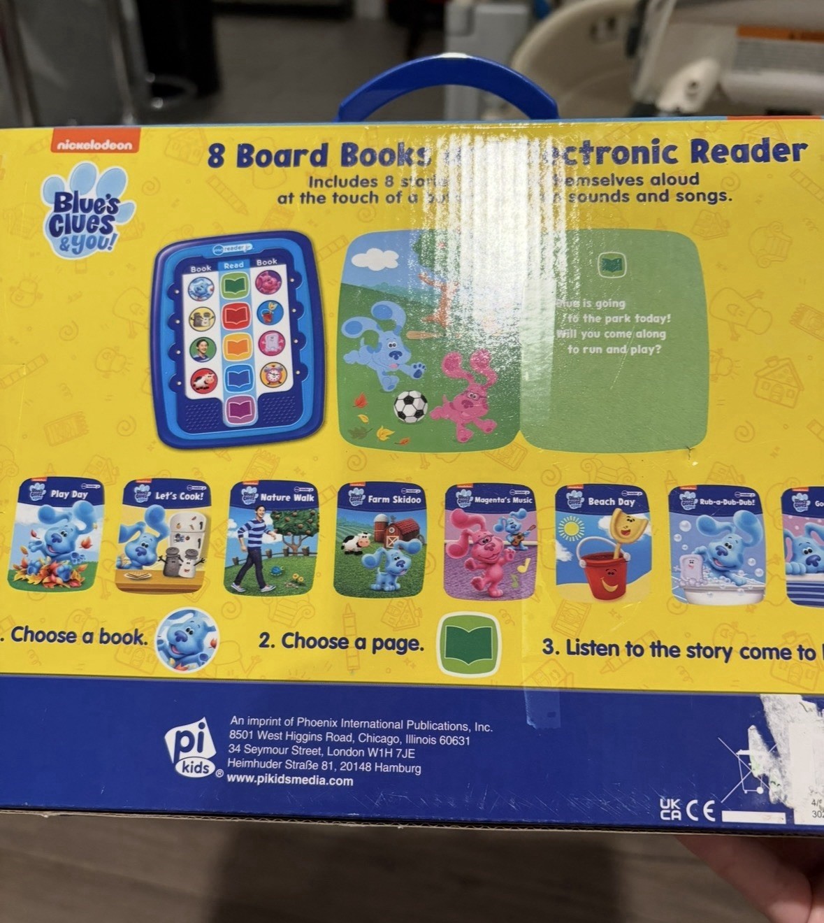 Nickelodeon Blue&rsquo;s Clues and You Me Reader 8 Board Books and Electronic Reader