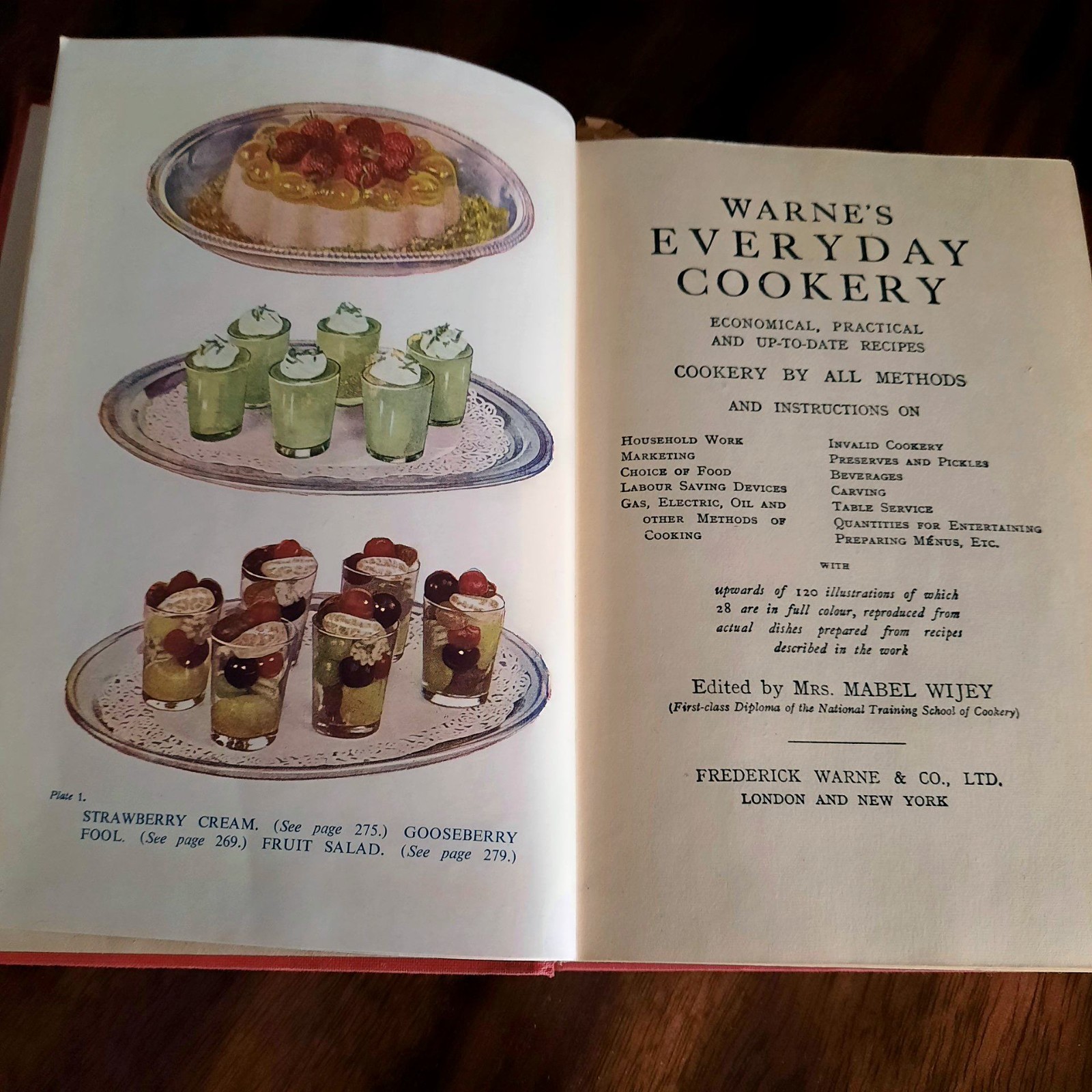 Warne&rsquo;s Everyday Cookery Revised Edition with Illustrations