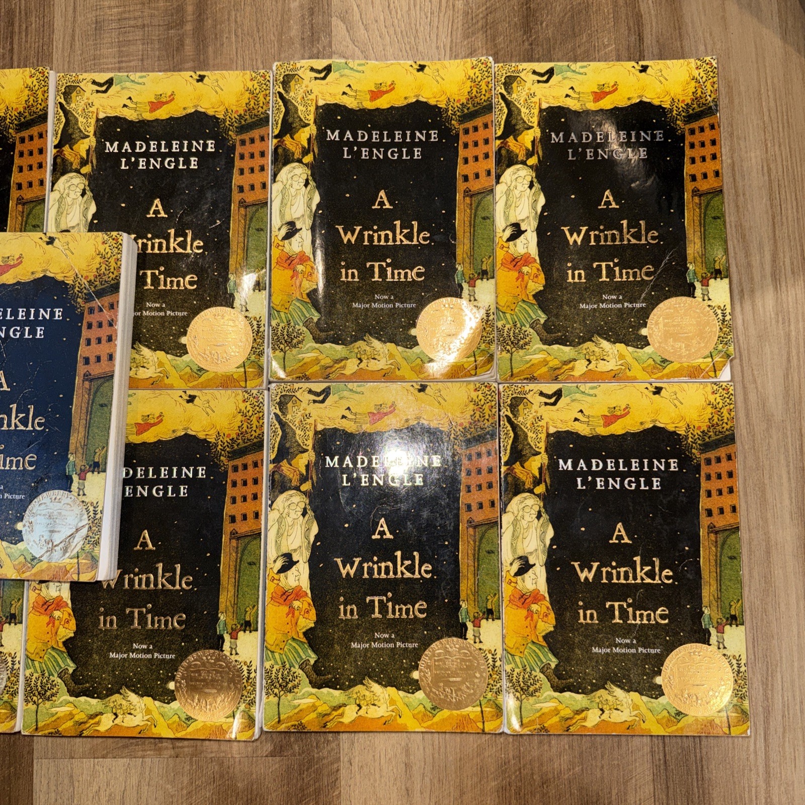 Lot of 6 A Wrinkle in Time (Time Quintet) – Paperback By Madeleine L&rsquo;Engle -GOOD