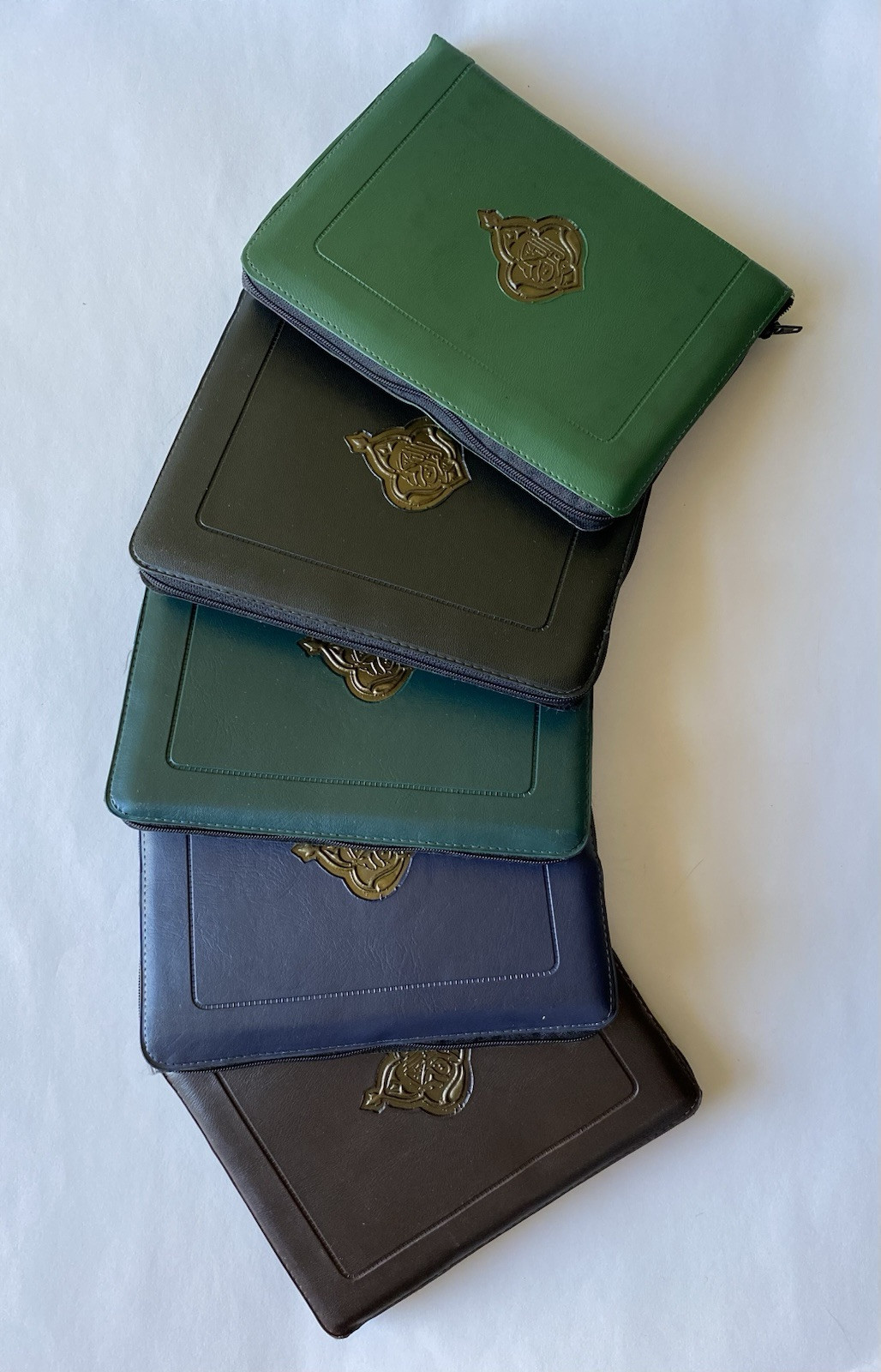 Holy Quran Arabic Pocket Size with Zipper Faux Leather 3.5 »x 5.5 »