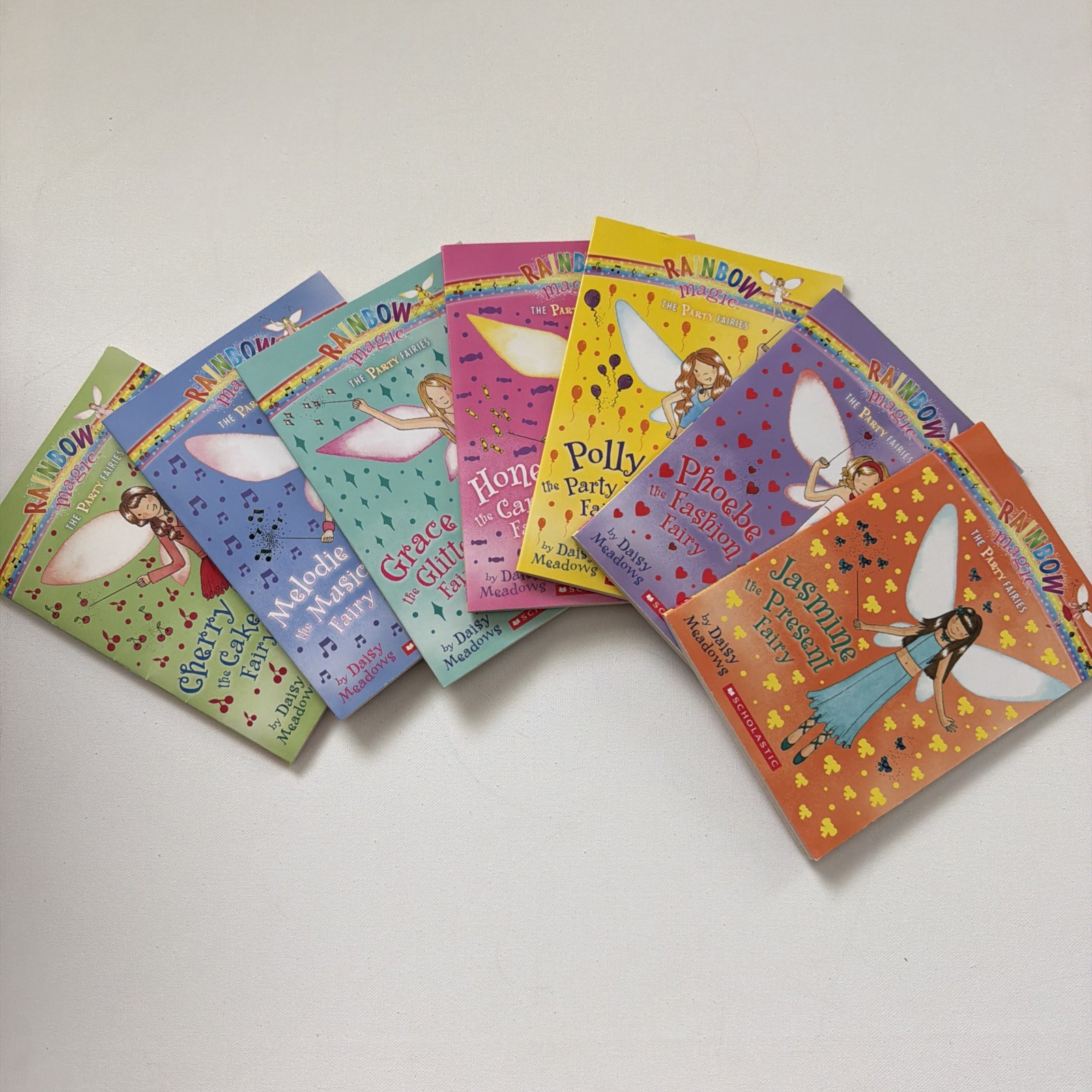 🌈🪄Rainbow Magic: Dance, Jewel, Pet, Party & Special Edition 33 Total Books