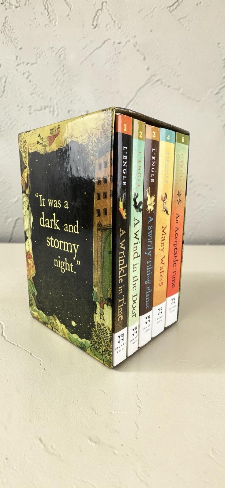 A Wrinkle in Time Quintet, 5 Books Box Set (2007), Madeleine L&rsquo;Engle – Paperback