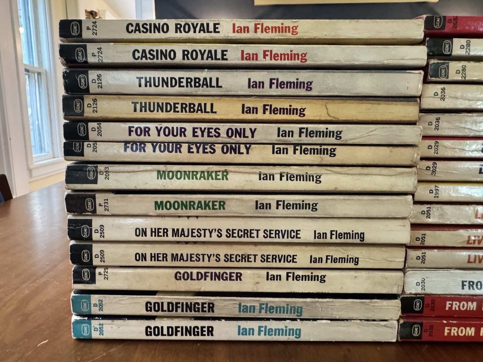 Huge JAMES BOND 27 Signet Paperback Book Lot Original Vintage 1960&rsquo;s Ian Fleming