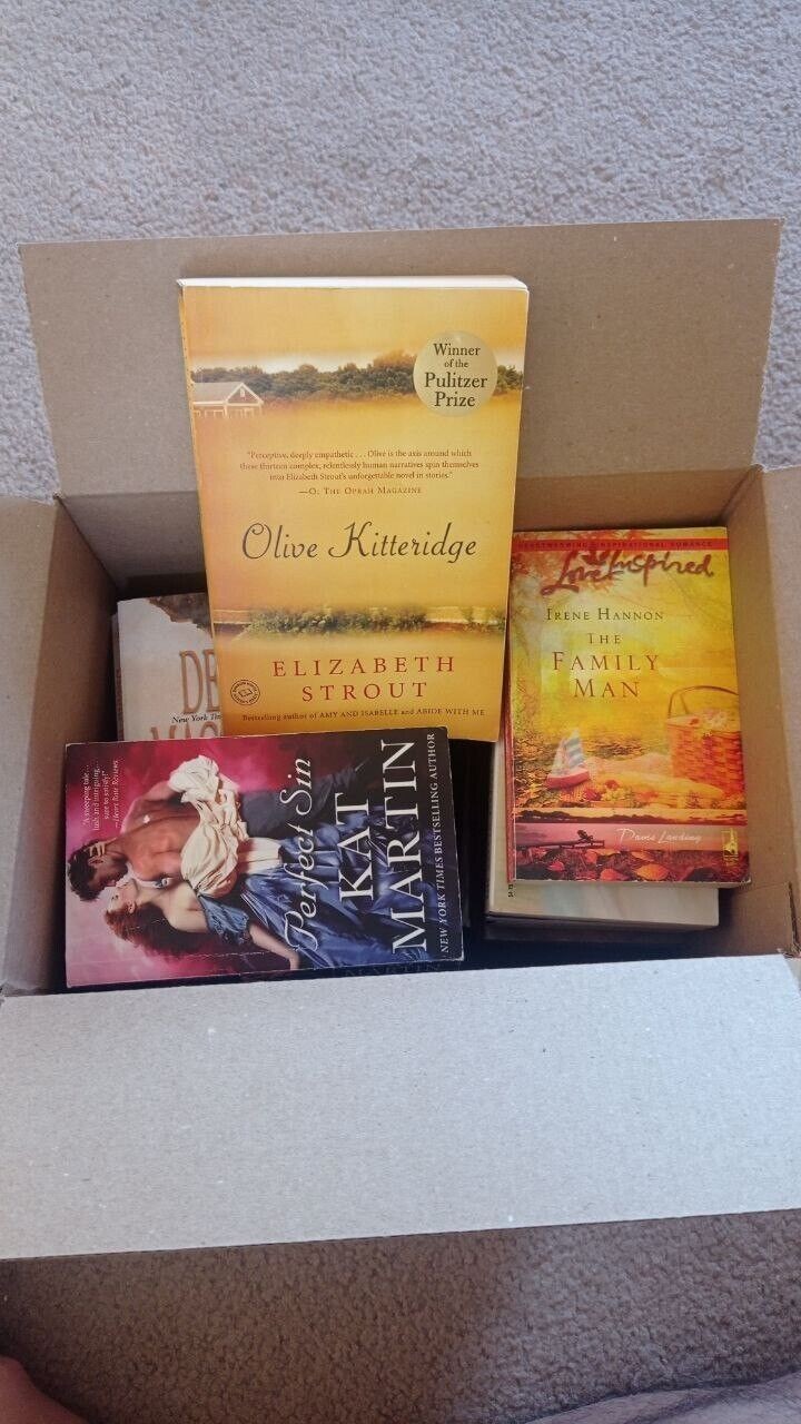 Lot of 9 Romance PBs – Light, Feel-Good Reads