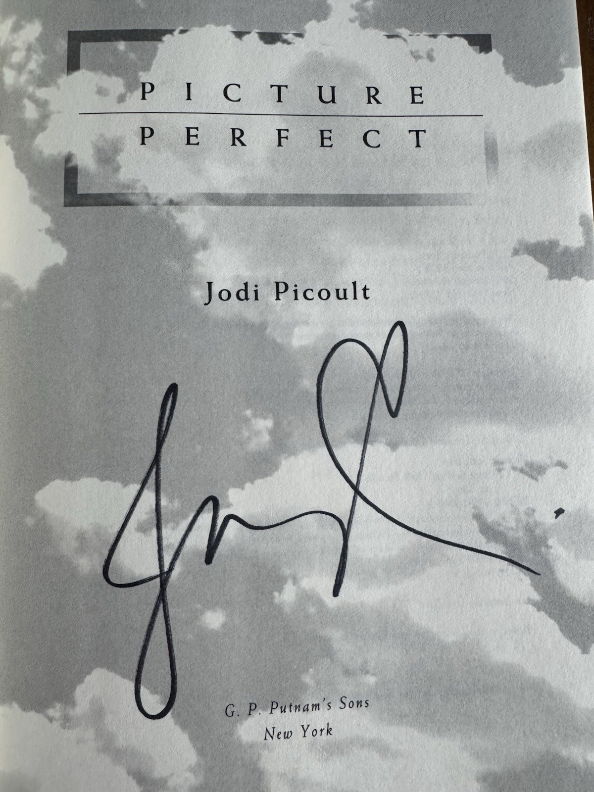 Jodi Picoult Picture Perfect Signed Hardcover 1995 G.P. Putnam&rsquo;s Sons