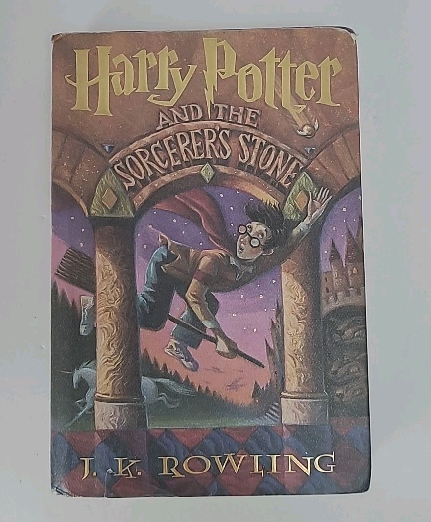 HARRY POTTER & SORCERER&rsquo;S STONE Hardcover J.K. Rowling 1st EDITION 1998