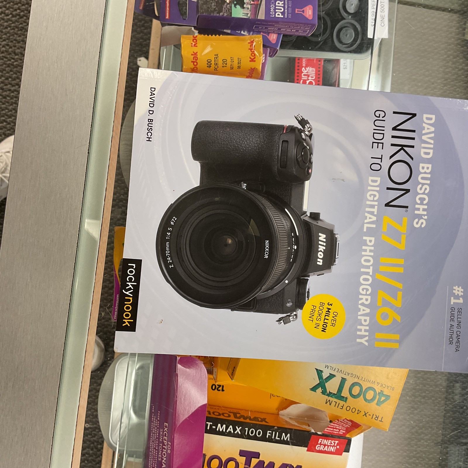 David Buschs Nikon Z7 IIZ6 II Guide to Digital Photography (The David B – GOOD