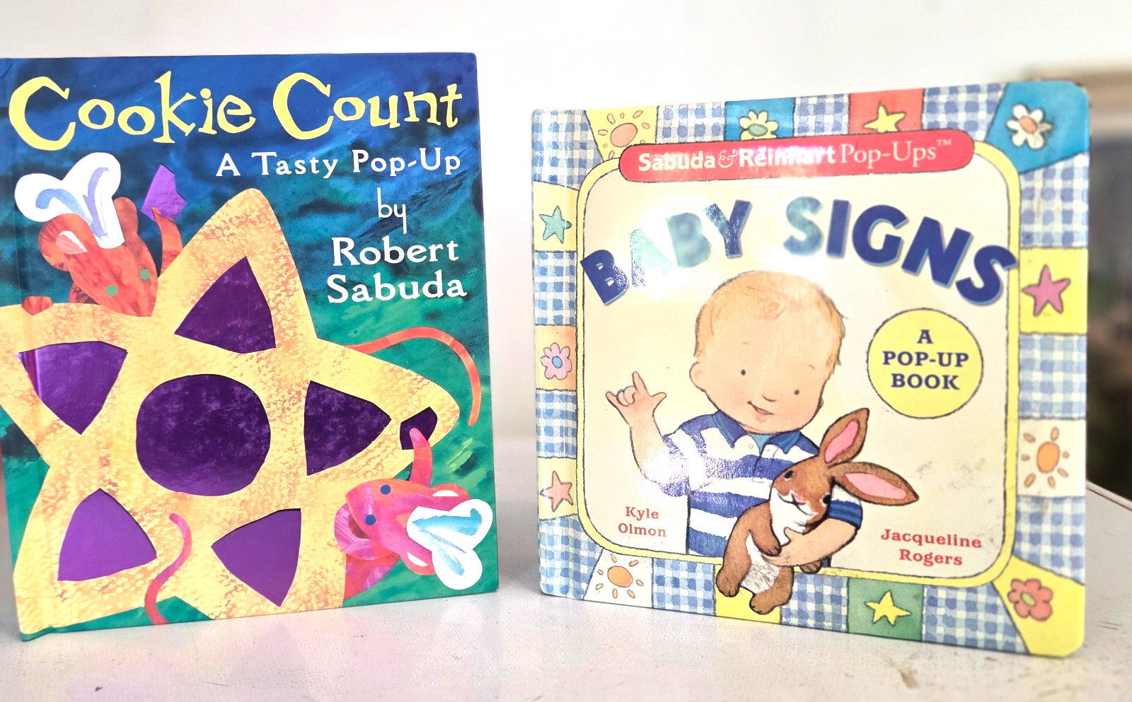 2 Pop-Up Books_ROBERT SABUDA Baby Signs 7×7&Prime;_Cookie Count 7&Prime;x8&Prime;_both like new