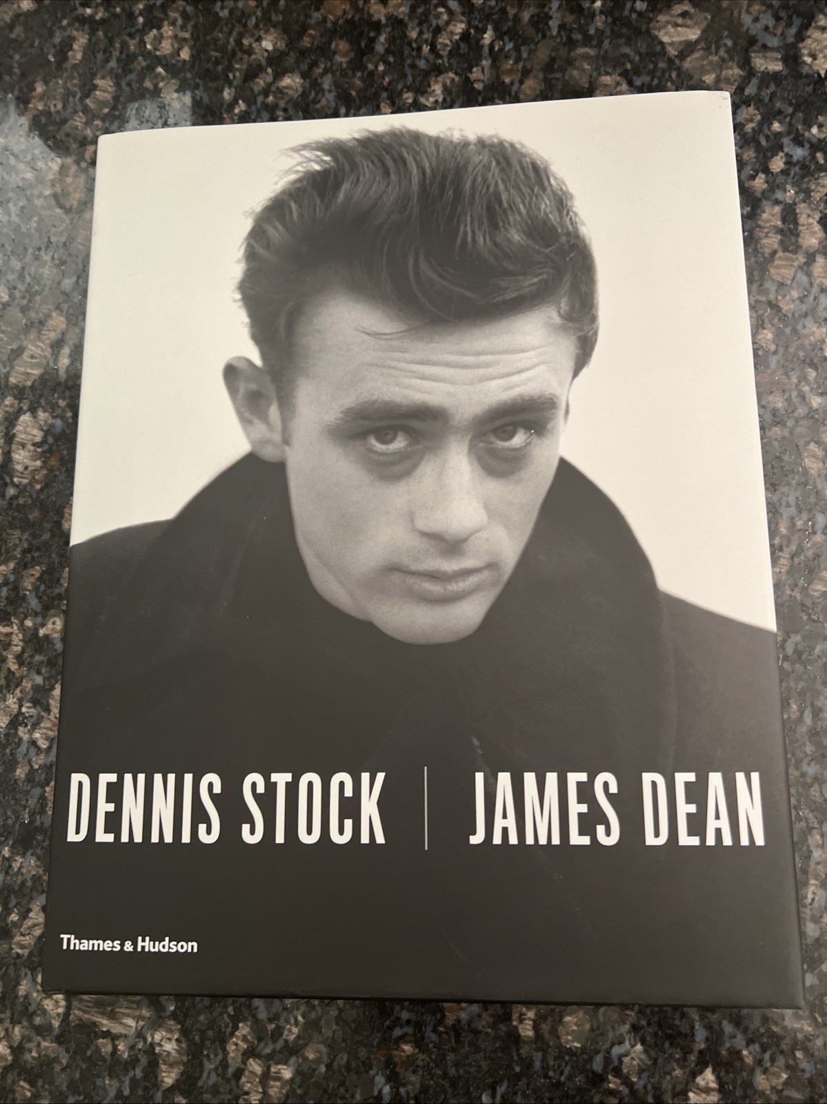 Dennis Stock : James Dean (Book) 125 black-and-white photographs HB/DJ 2015 1st