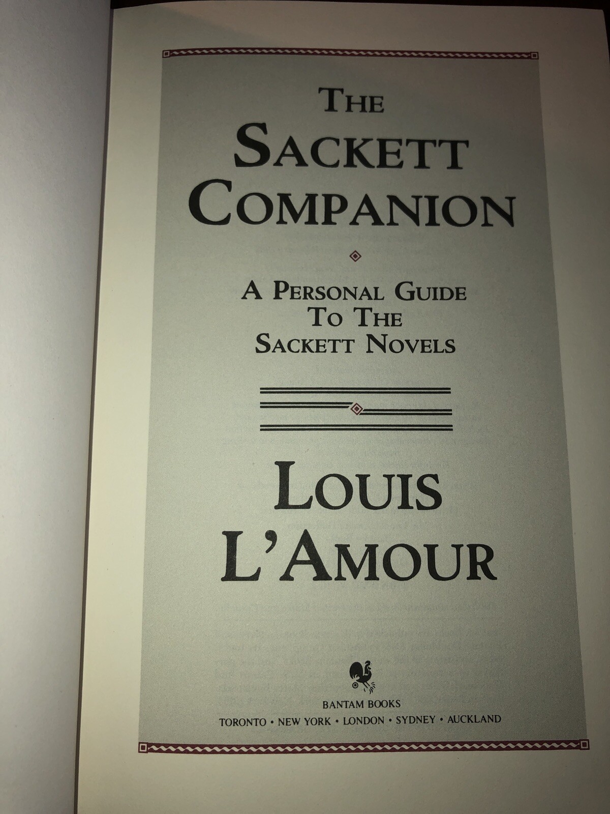 THE SACKETT COMPANION Louis L&rsquo;Amour Leatherette Collection LIKE NEW