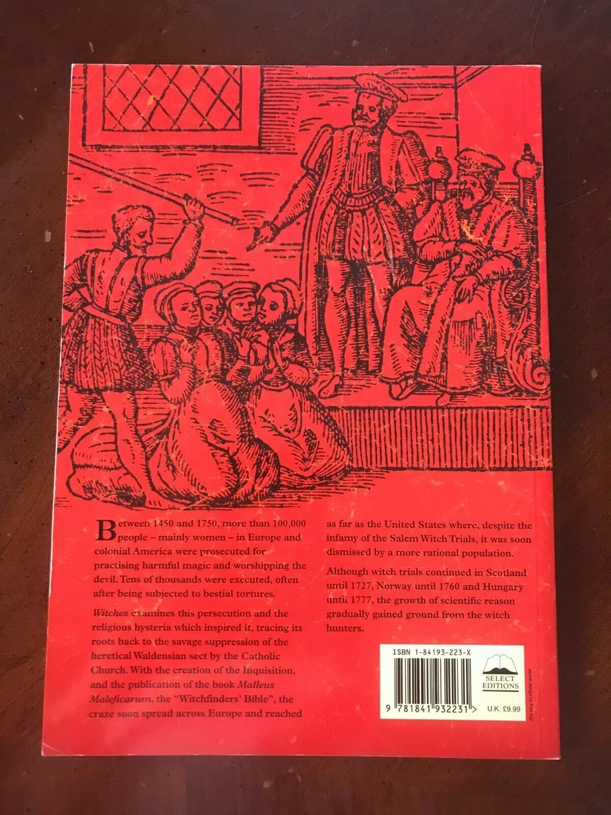 Witches: History of a Persecution by Nigel Cawthorne (Paperback, 2004) – Used