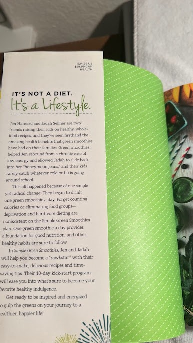 Simple Green Smoothies by Jen Hansard & Jadah Sellner • 100+ Healthy Recipes • L