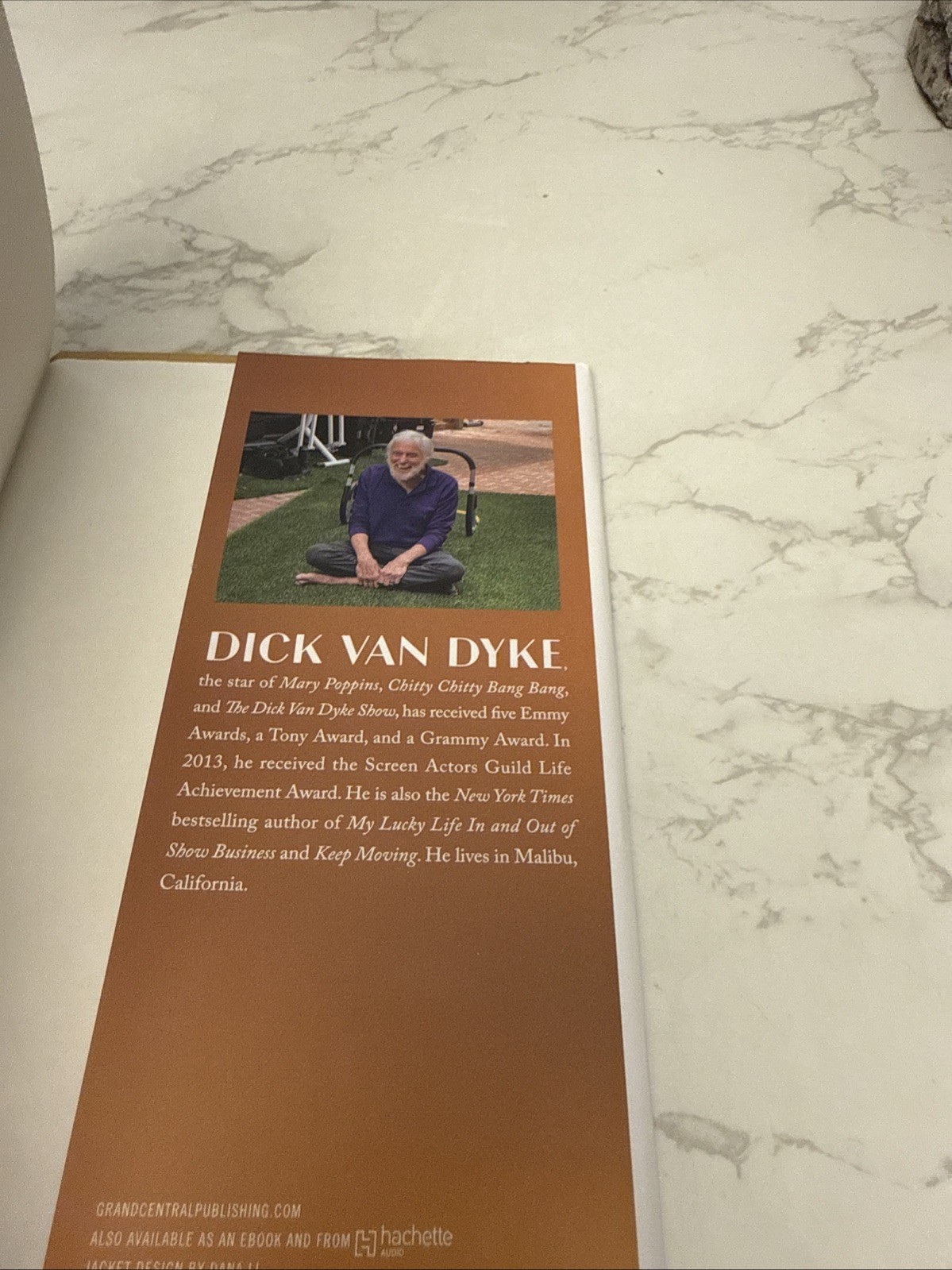 100 Rules for Living to 100: An Optimist&rsquo;s Guide to a..By Dick Van Dyke 2025 1st