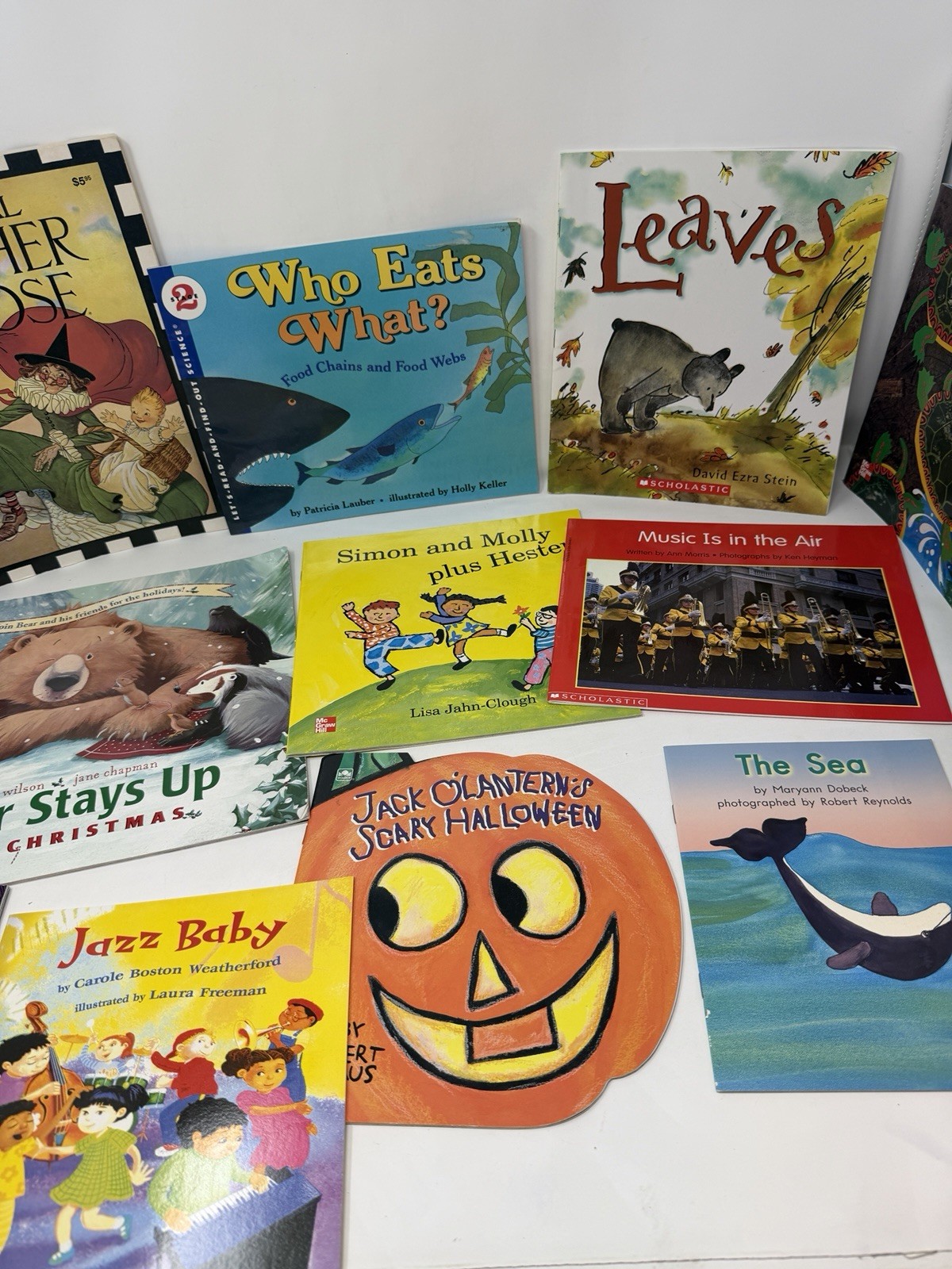 Children&rsquo;s Scholastic Picture Books Kids Paperback Storybook Storytime Lot of 12