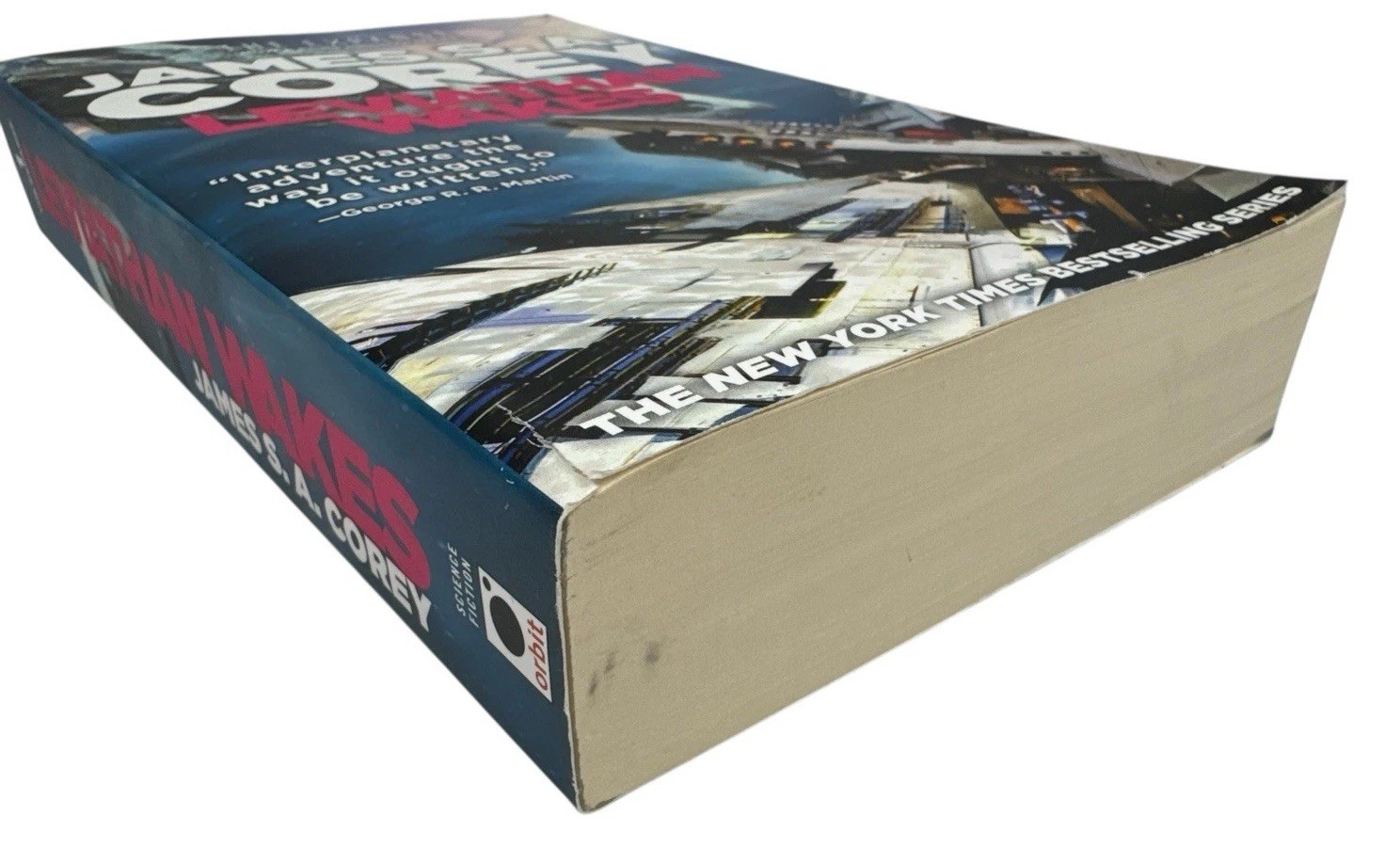 Leviathan Wakes Expanse Series Trade Paperback Book James S A Corey Scifi Space