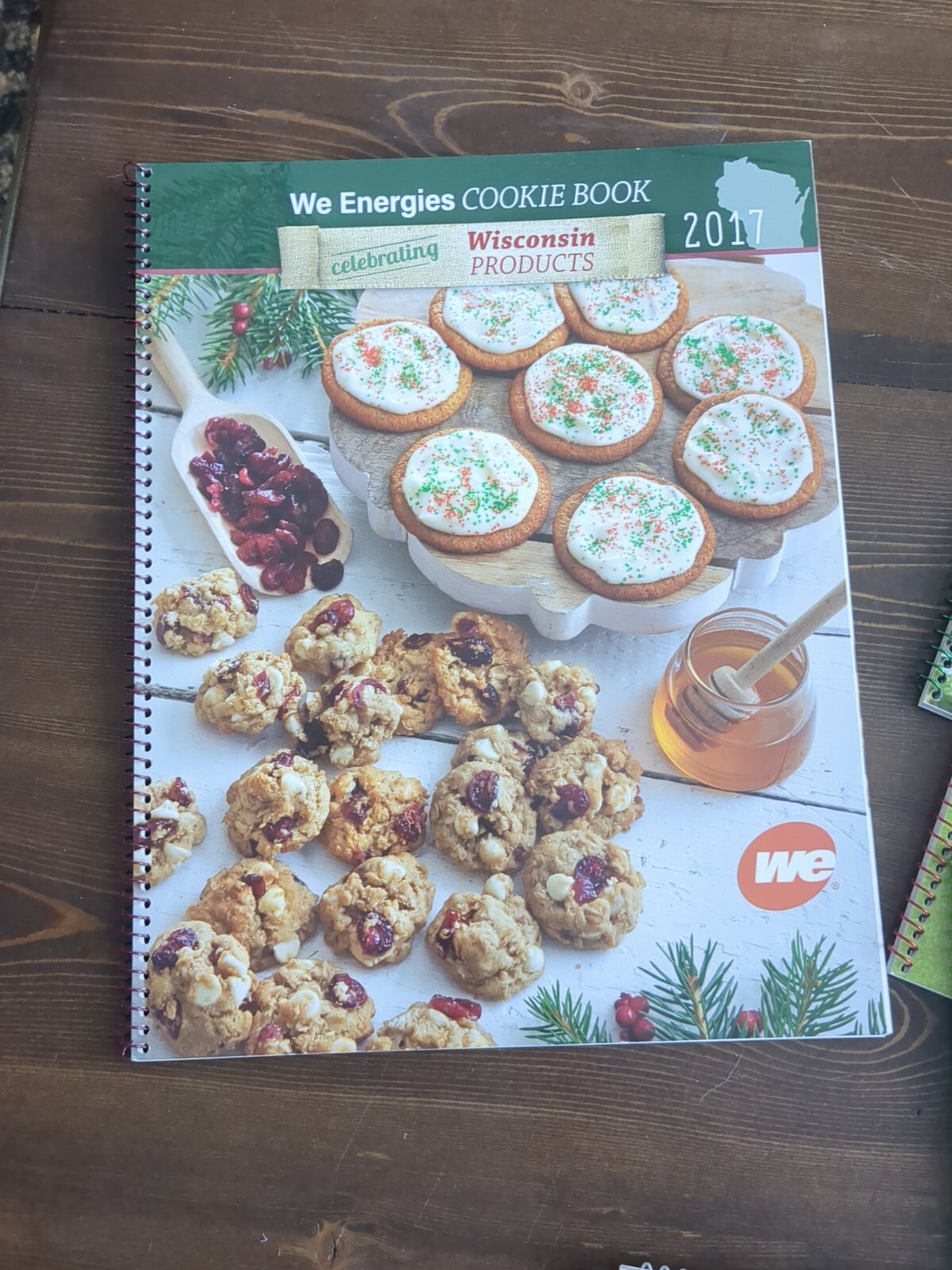 WE Energies Cookie Book Wisconsin Electric U Choose Year 2023 22 21 20 Etc Bake
