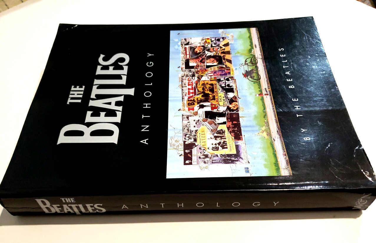 Vintage 2000 The Beatles Anthology by The Beatles Trade Paperback 13x10x1.5 EUC