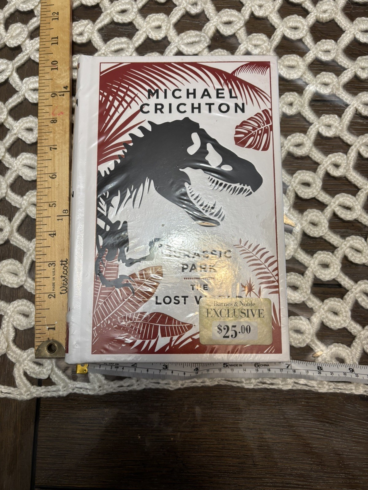 NEW SEALED Jurassic Park The Lost World – Hardcover By Michael Crichton