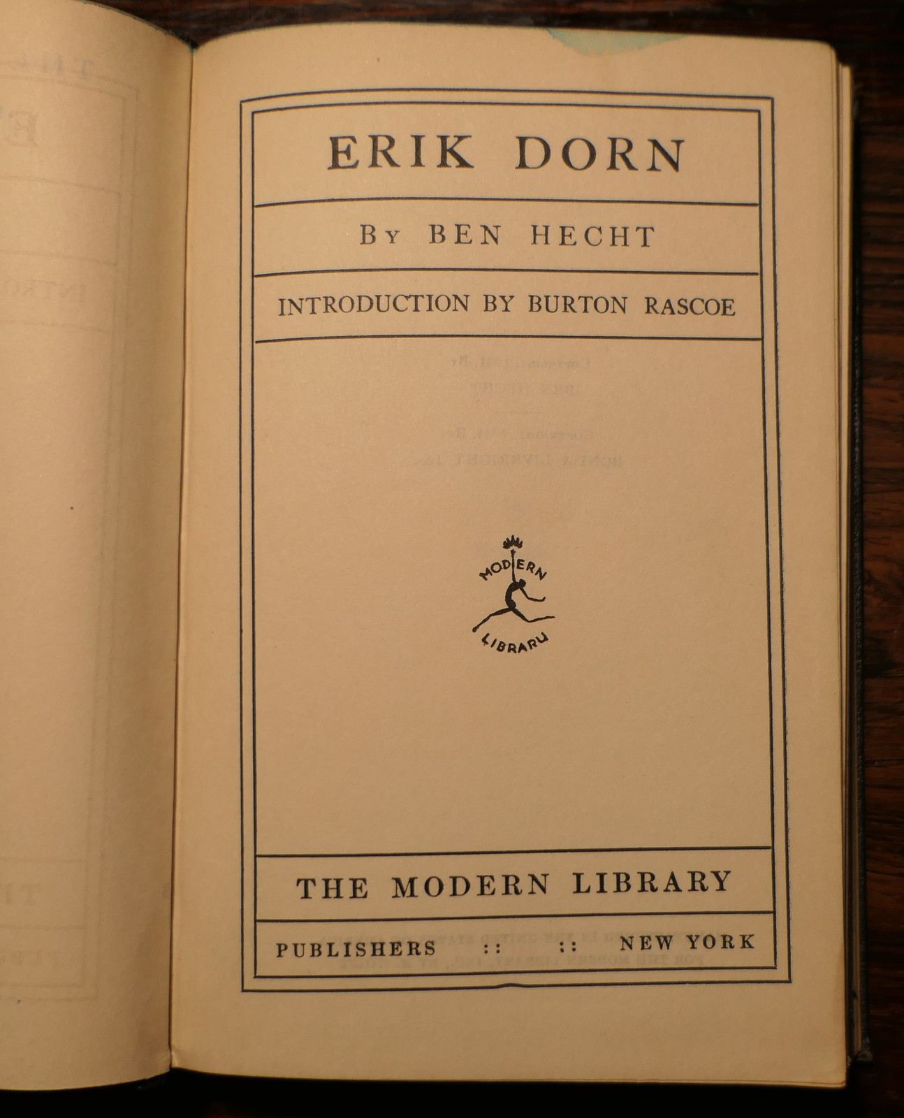 Erik Dorn, by Hecht, Ben