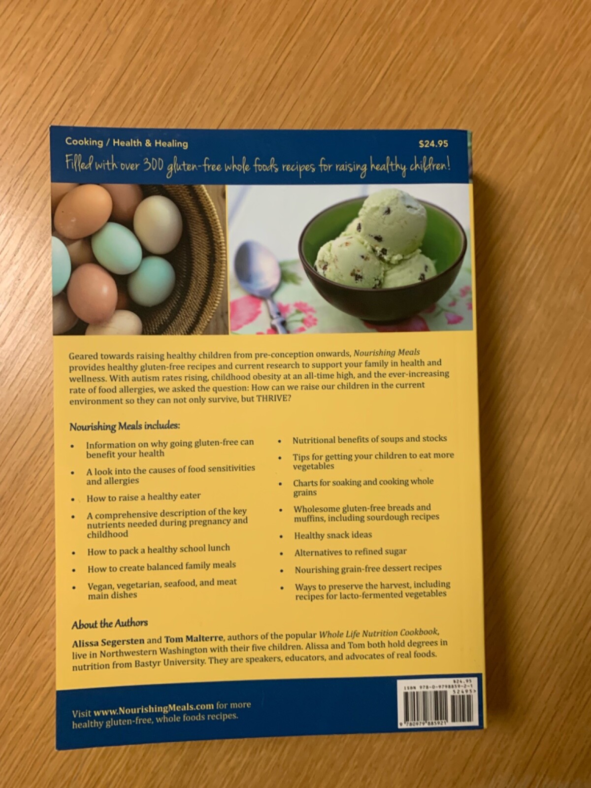 Sale! NOURISHING MEALS: Healthy Gluten-Free Recipes for Whole Family. Like new