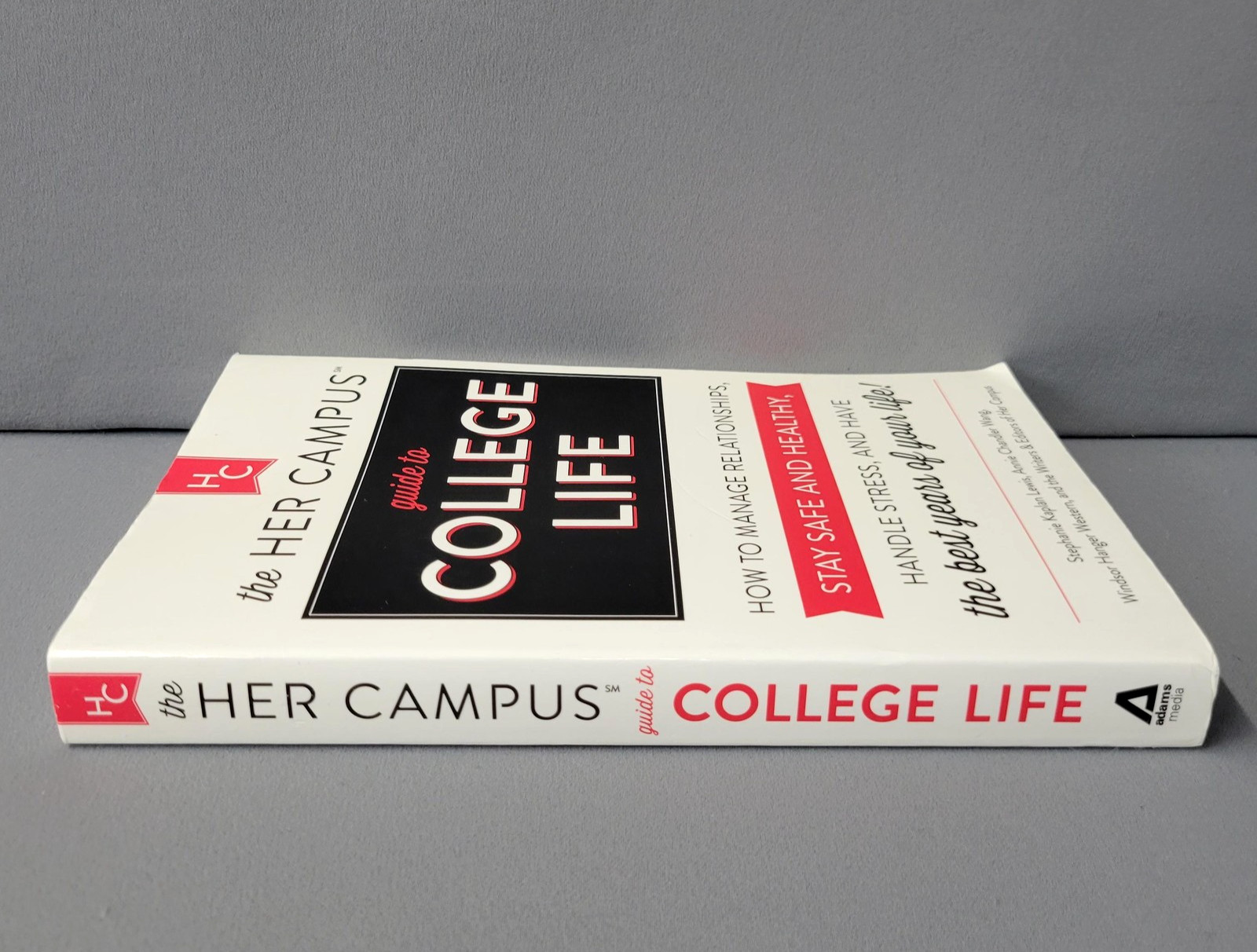 Her Campus Guide to College Life Paperback 2015 Adams Media Made in USA Book