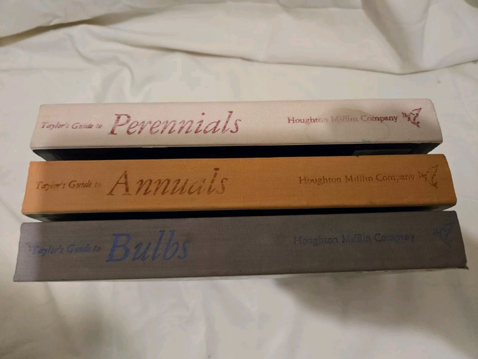 Taylor&rsquo;s Guides to Gardening: Annuals, Bulbs,Perennials First Editions Softcover