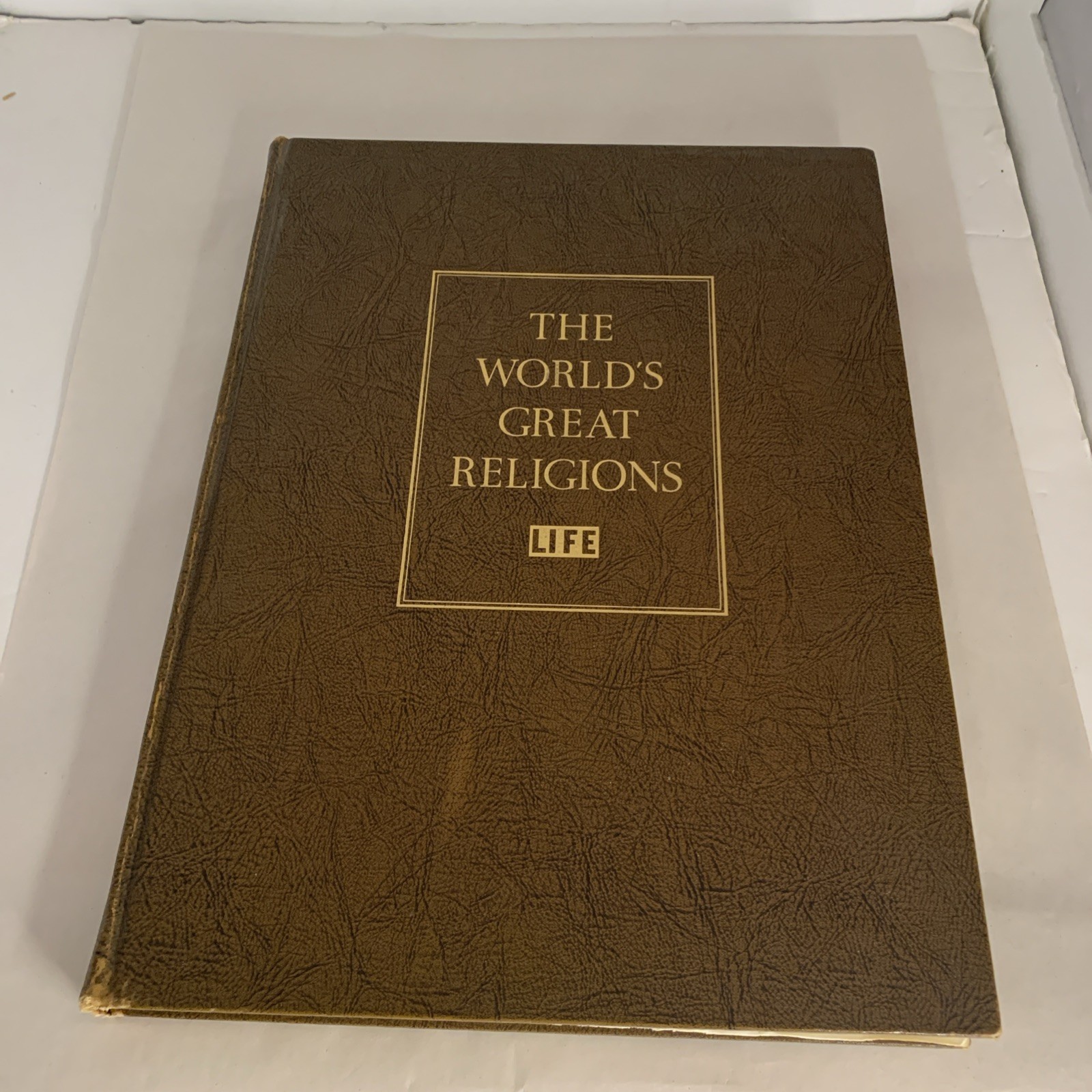 The World&rsquo;s Great Religions Life 1957 HC. See Pictures For Condition